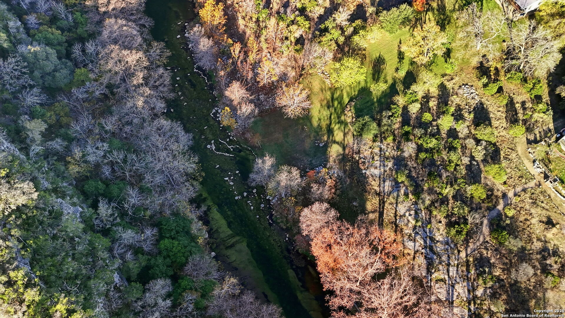 Search 1461 White Water