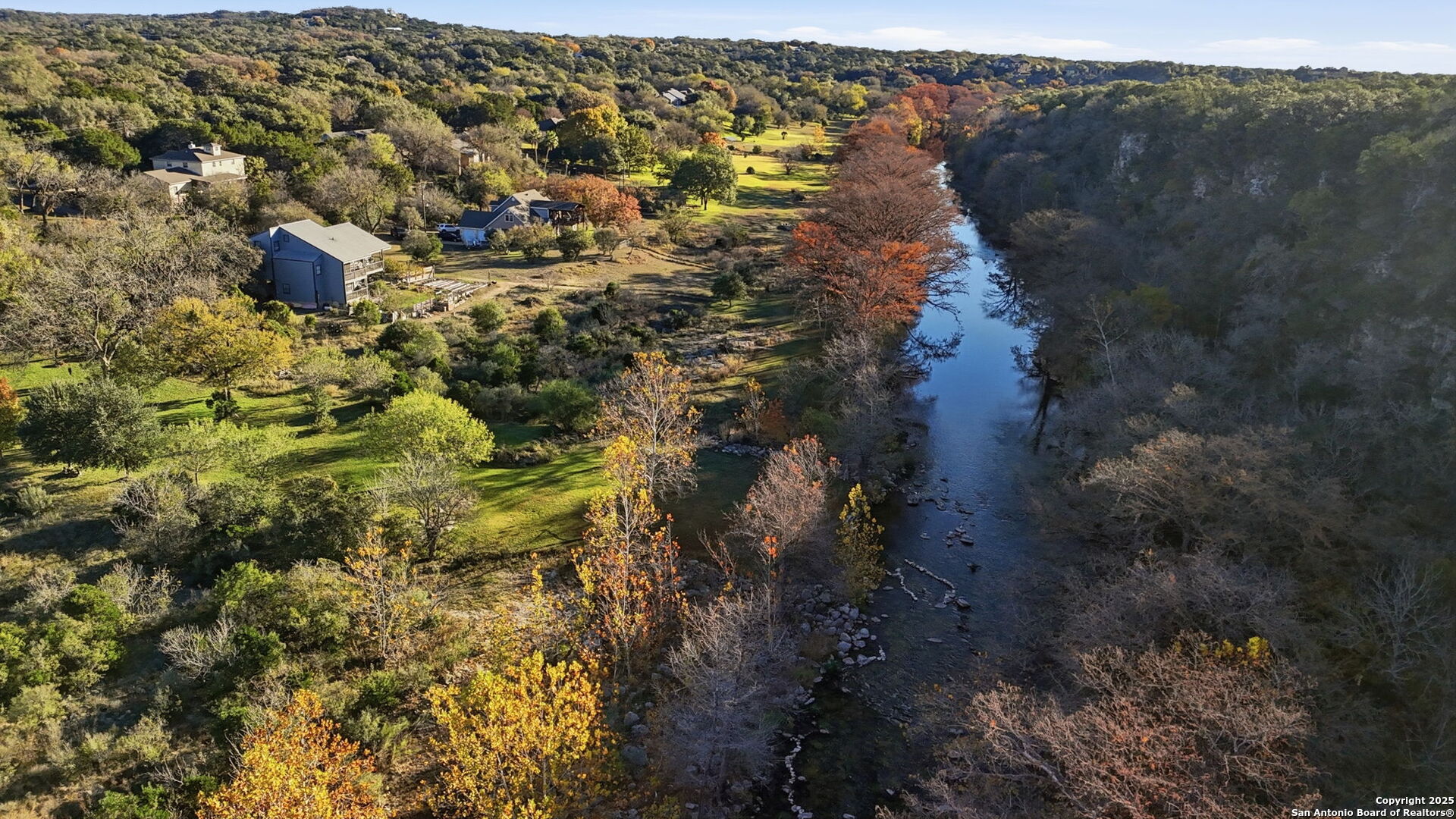 Search 1461 White Water