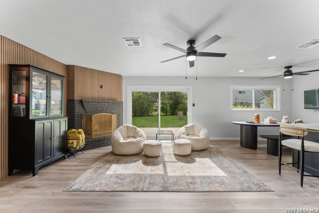 Photo of 9823 John Rolfe Dr, San Antonio, TX 78230 (MLS # 1961630)