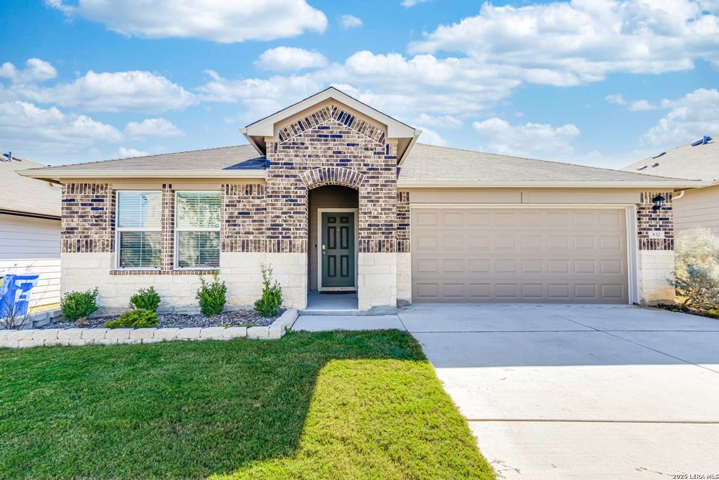 Photo of 832 Indian Mallow, Seguin, TX 78155 (MLS # 1937576)