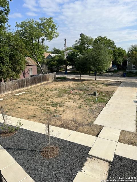 230 Vance St San Antonio TX 78210