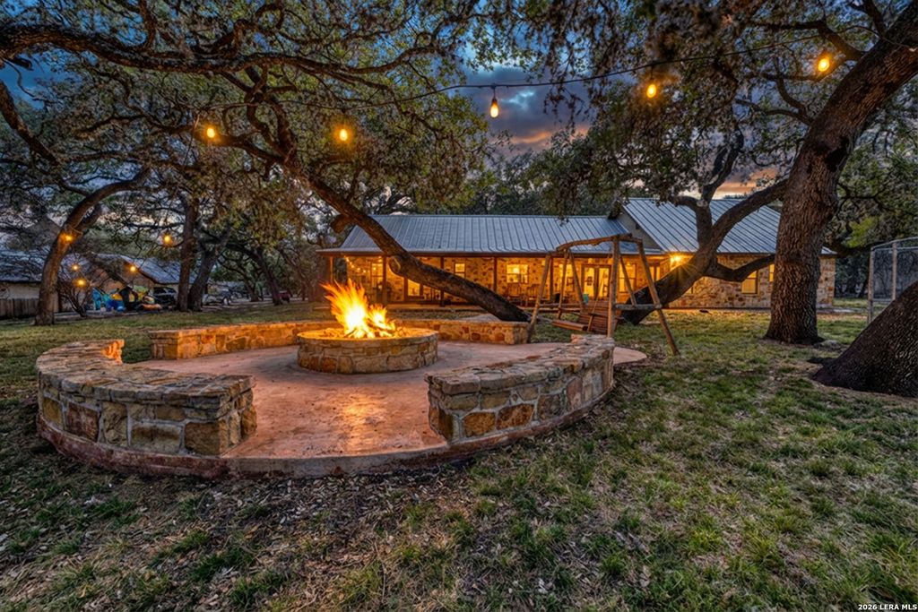 Photo of 206 S River Place Rd, Rio Frio, TX 78879 (MLS # 1943996)