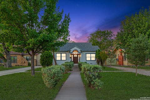 1641 W Huisache San Antonio TX 78201