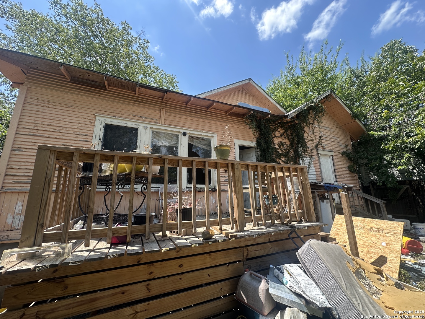1227 Paso Hondo