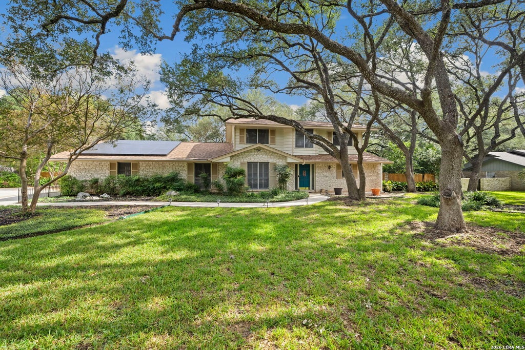 Photo of 131 TURKEY CREEK RD, Shavano Park, TX 78231 (MLS # 2012267)