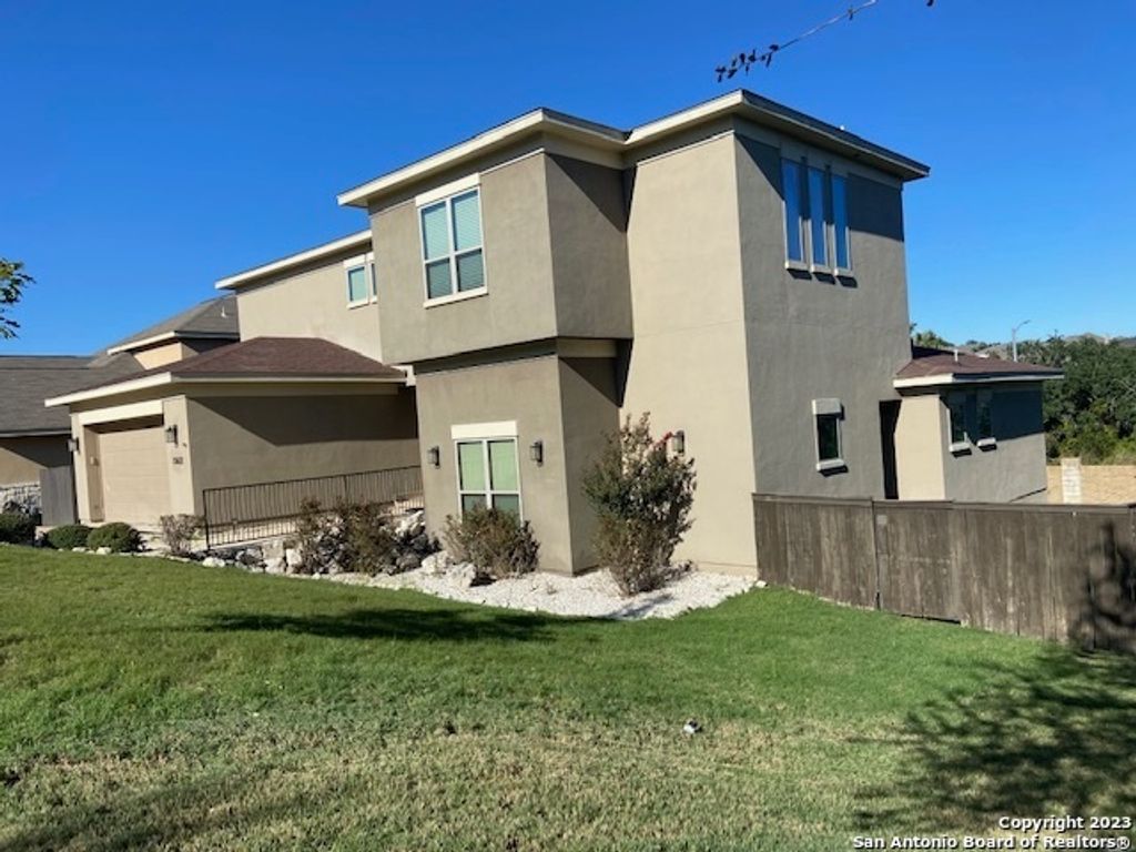 Photo of 25822 PEREGRINE RDG, San Antonio, TX 78260 (MLS # 1957288)