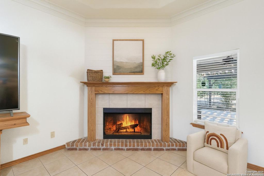 Photo of 105 Tomahawk, Seguin, TX 78155 (MLS # 1915377)