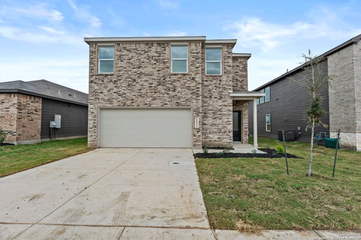 Photo 1 of 33 — 6611 Titan Park, Converse, TX 78109