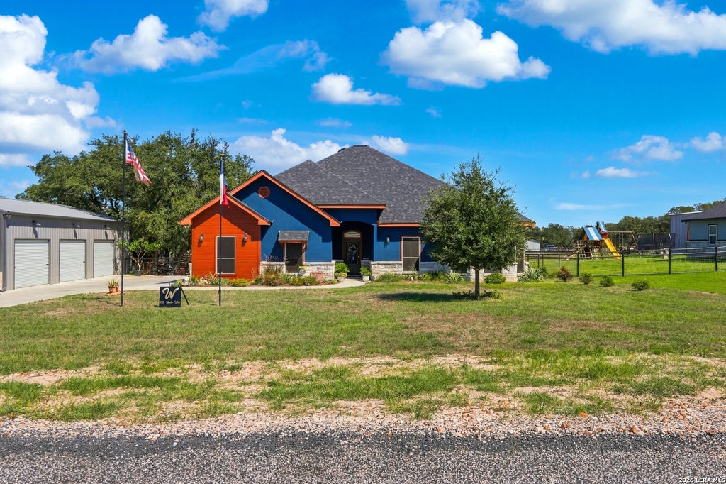 Photo of 108 CIBOLO WAY, La Vernia, TX 78121 (MLS # 2023758)