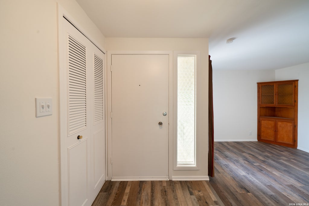Photo of 12714 Moss Hollow, Live Oak, TX 78233 (MLS # 1963457)
