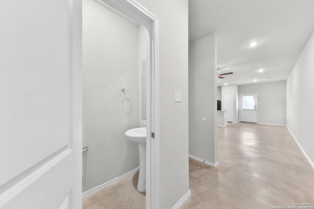 Photo of 9907 Grove Mist 103 #103, San Antonio, TX 78233 (MLS # 1915092)
