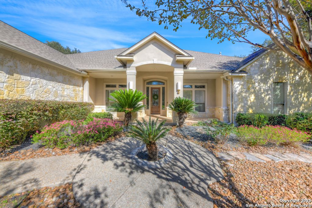 Photo of 142 Candelaria, Helotes, TX 78023 (MLS # 1923357)