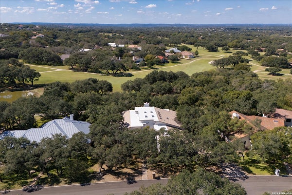 29335 NO LE HACE DR, FAIR OAKS RANCH, TX 78015 - Image 2287b4a21f92fef48b697d2e03cf78b6/4083452034