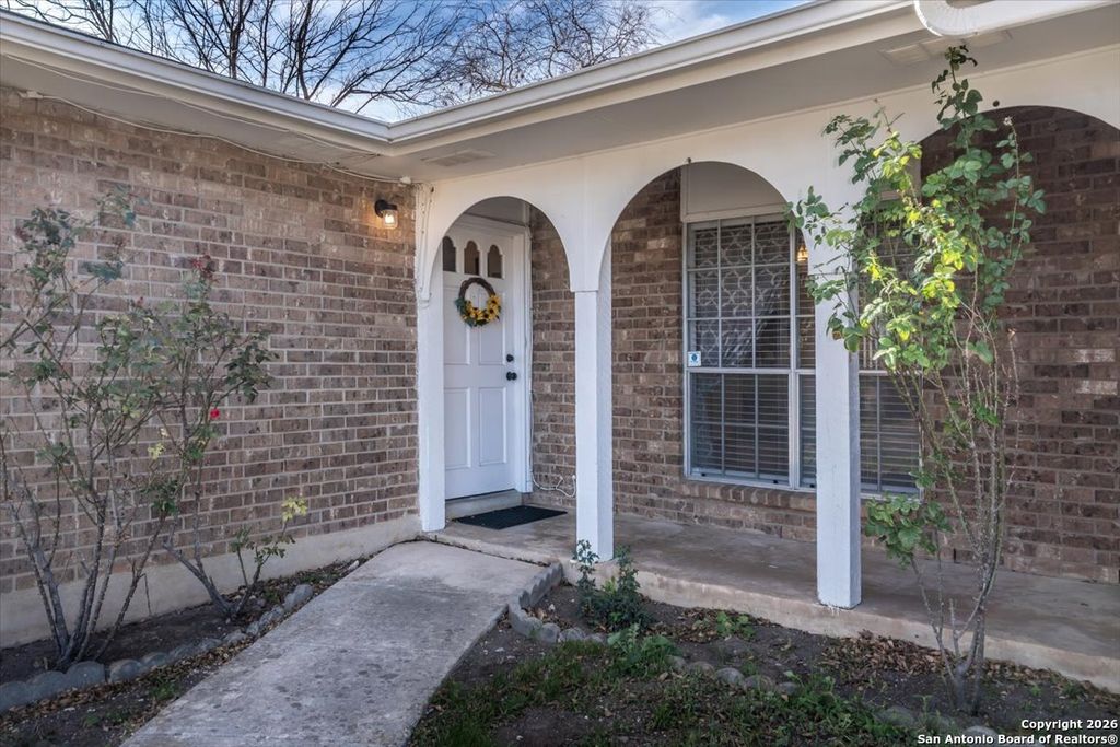 Photo of 4834 Casa Bello, San Antonio, TX 78233 (MLS # 1934419)