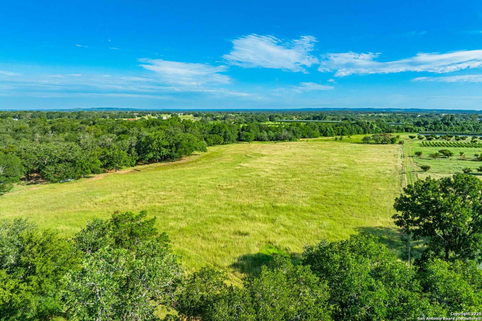 640 Luckenbach Rd