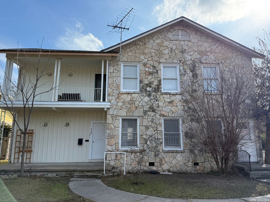 Photo of 528 W Gramercy 1 #1, San Antonio, TX 78212 (MLS # 1939328)