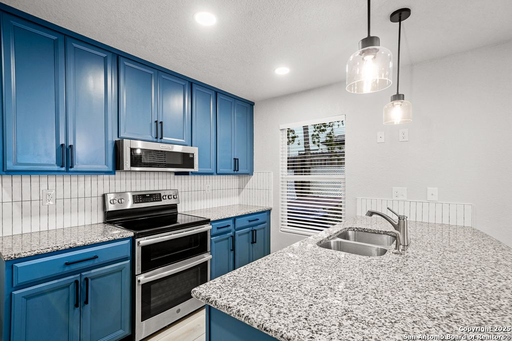 Photo of 8 Palomar, San Antonio, TX 78238 (MLS # 1898636)