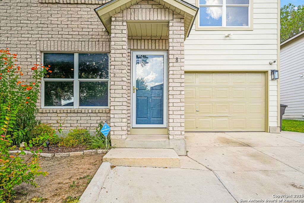 Photo of 8 Palomar, San Antonio, TX 78238 (MLS # 1898636)