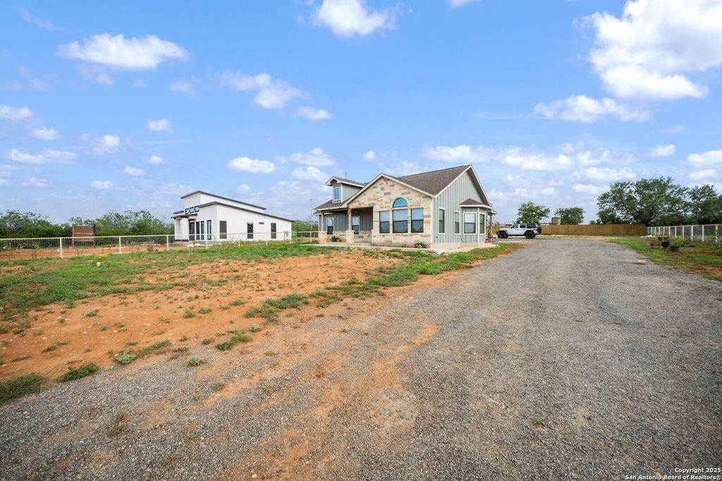 Photo of 7306 tiff nicole, Von Ormy, TX 78073 (MLS # 1882864)