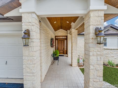 A home in Canyon Lake