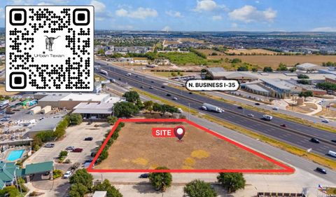 1501 N Business IH 35 New Braunfels TX 78130