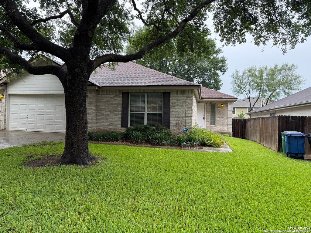 Photo of 5335 stormy skies, San Antonio, TX 78247 (MLS # 1925356)