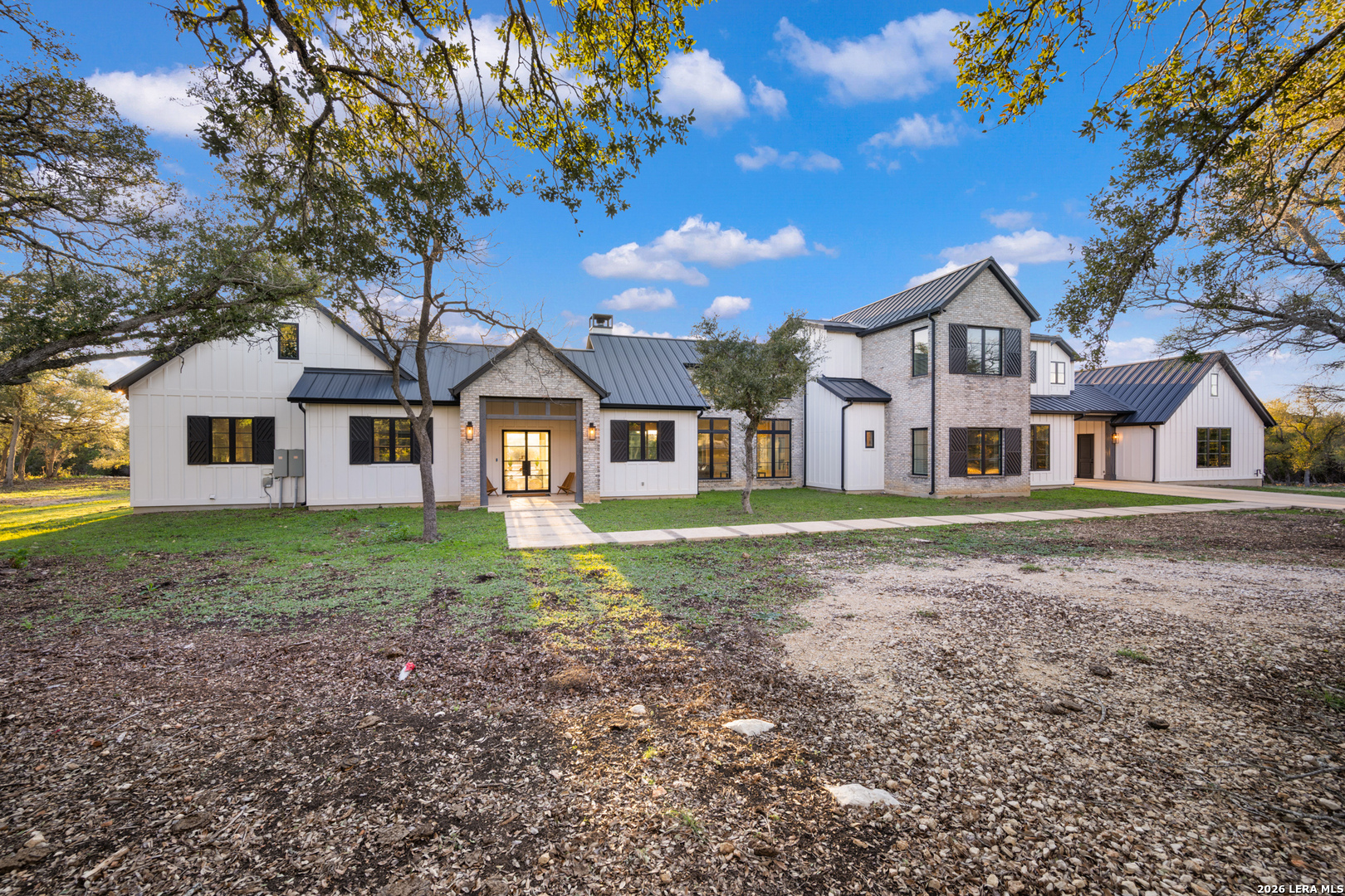 31952 Smithson Valley Rd