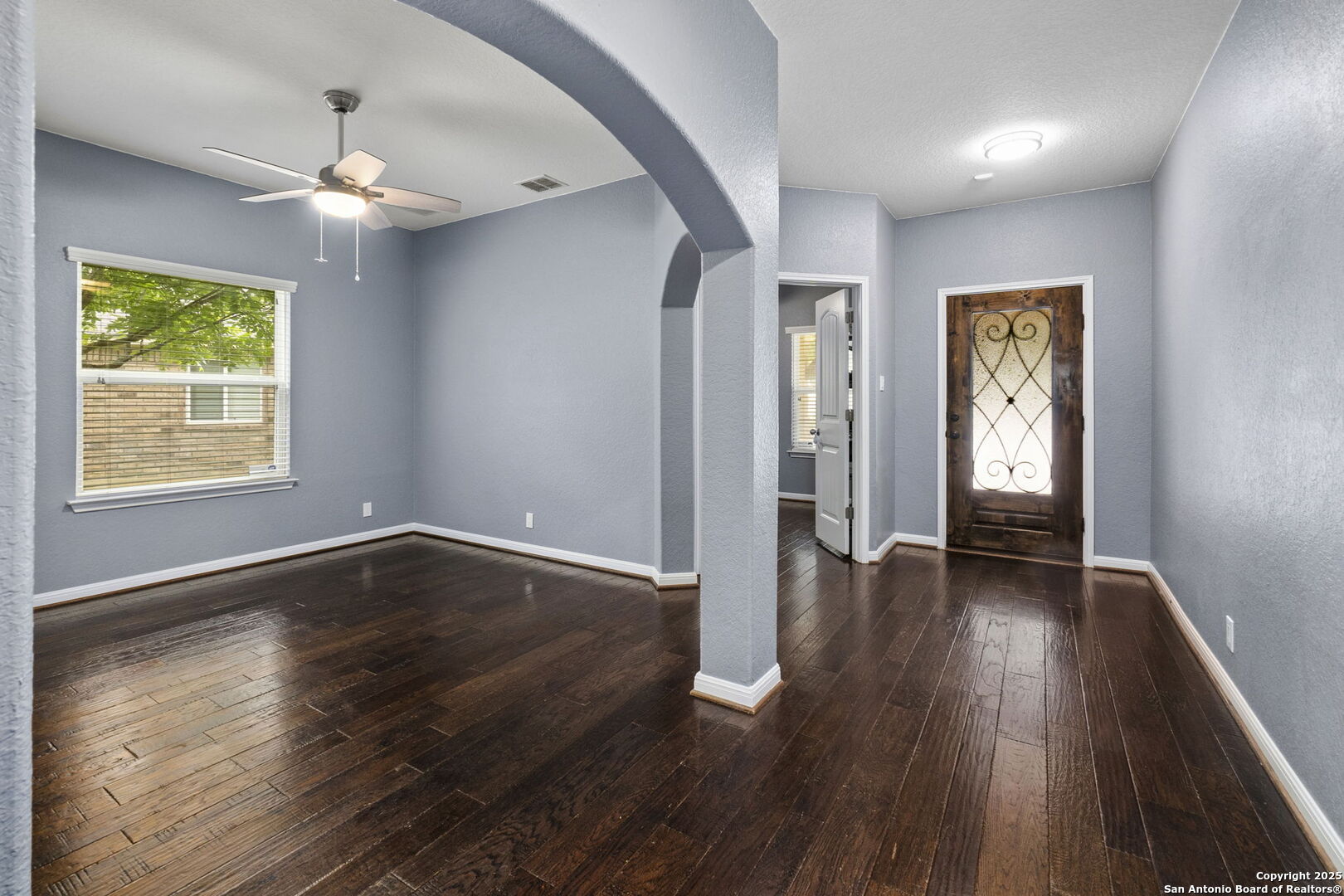 10607 Carmona