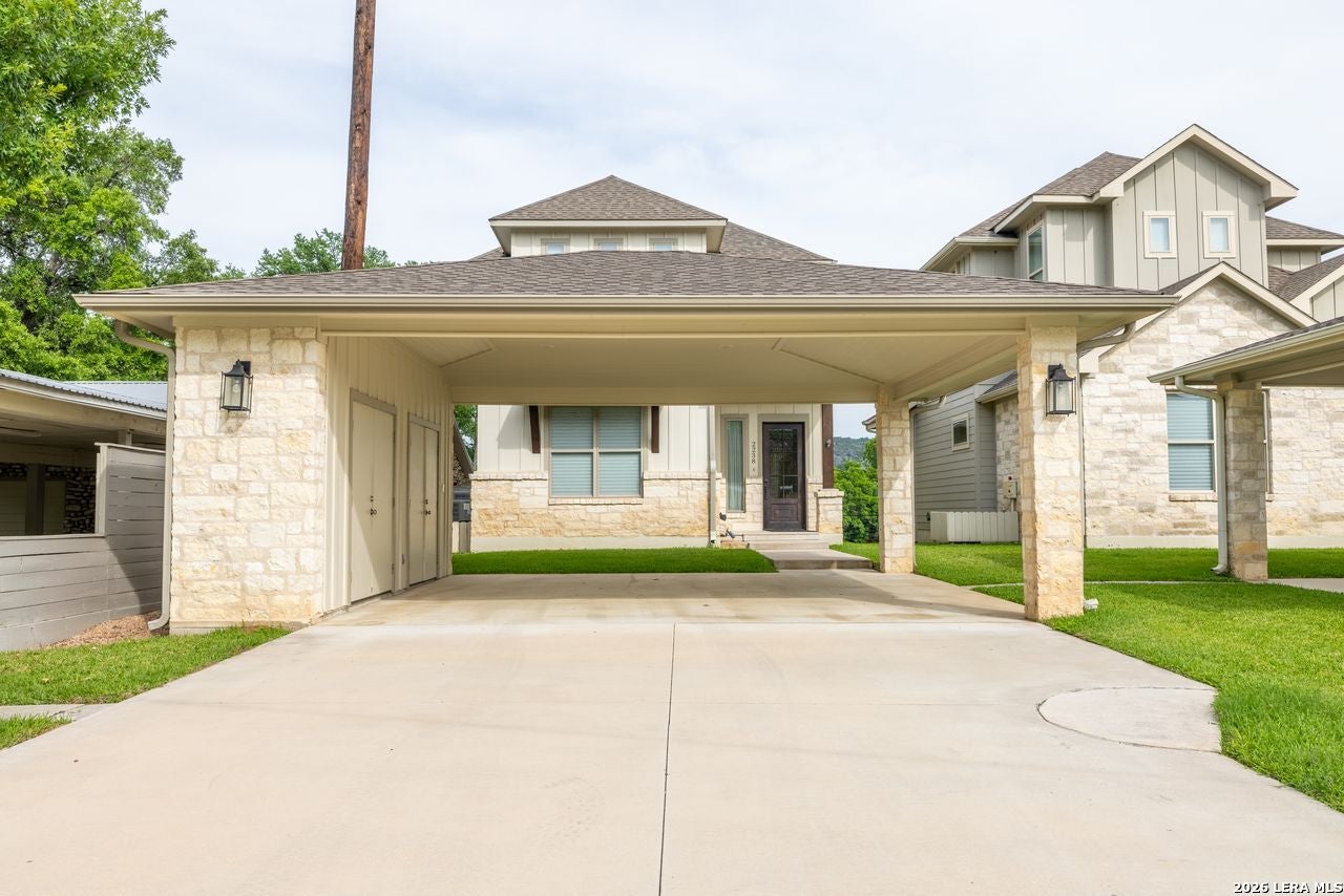2238 Williams Lakeshore