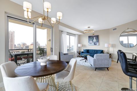 215 Center St 1307 San Antonio TX 78202