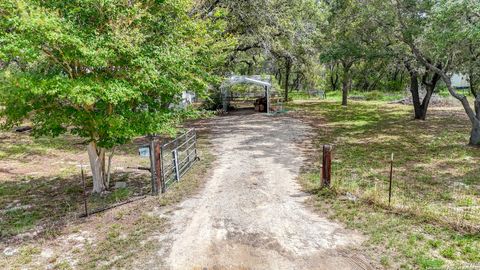 A home in La Vernia