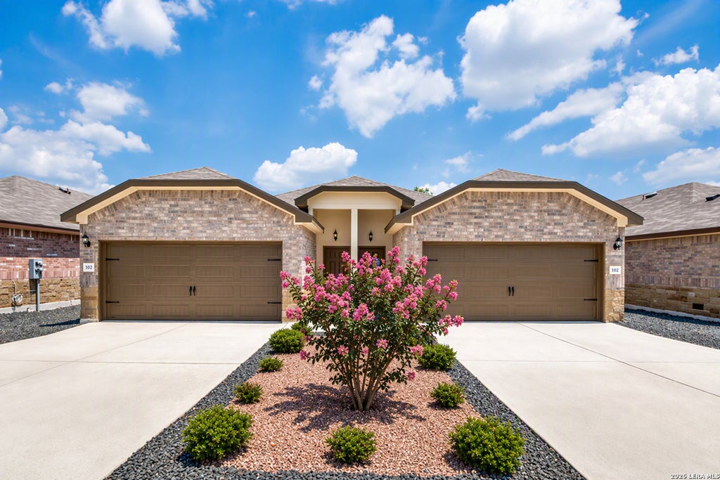 Photo of 1137 Burek Cross, Seguin, TX 78155 (MLS # 2021838)