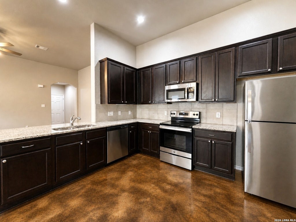 Photo of 1137 Burek Cross, Seguin, TX 78155 (MLS # 2021838)
