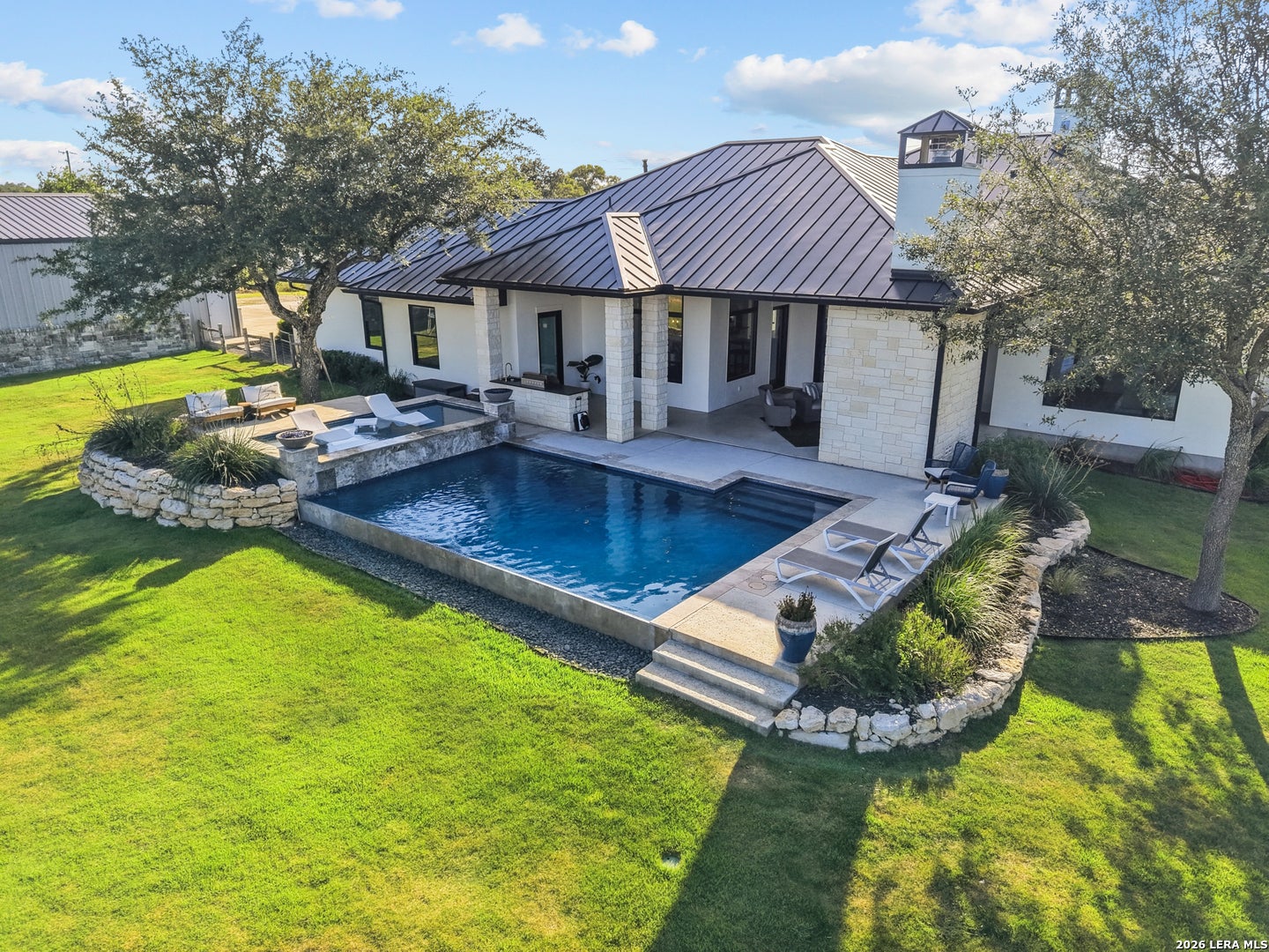 65 SABINAS RIDGE RD