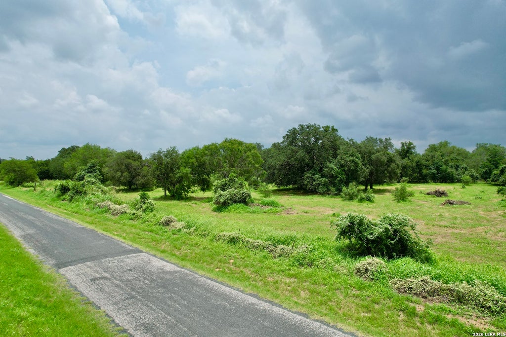 Photo of 1873 Bronder rd, Pleasanton, TX 78064 (MLS # 2003437)