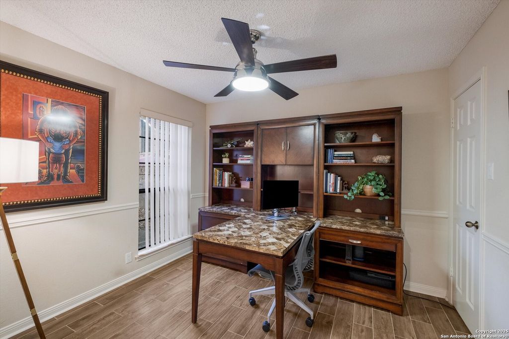 Photo of 4402 Bending Oak St, San Antonio, TX 78249 (MLS # 1916221)