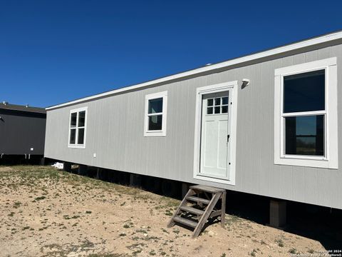 A home in Bandera