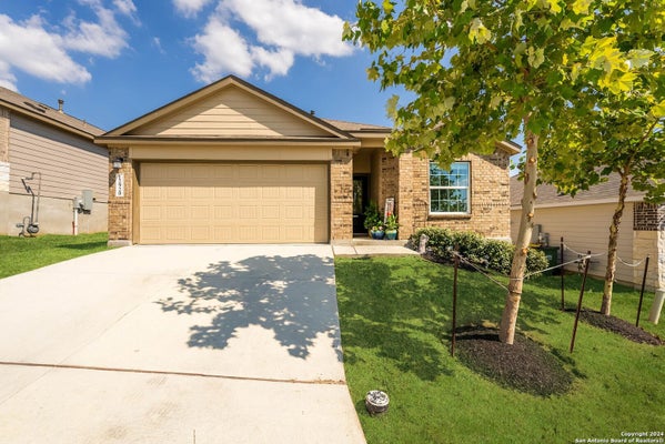12920 THYME WAY, SAINT HEDWIG, TX 78152 - Image 233ce38b7218c8fedaf2c39a2a9ff8eb/1293141721