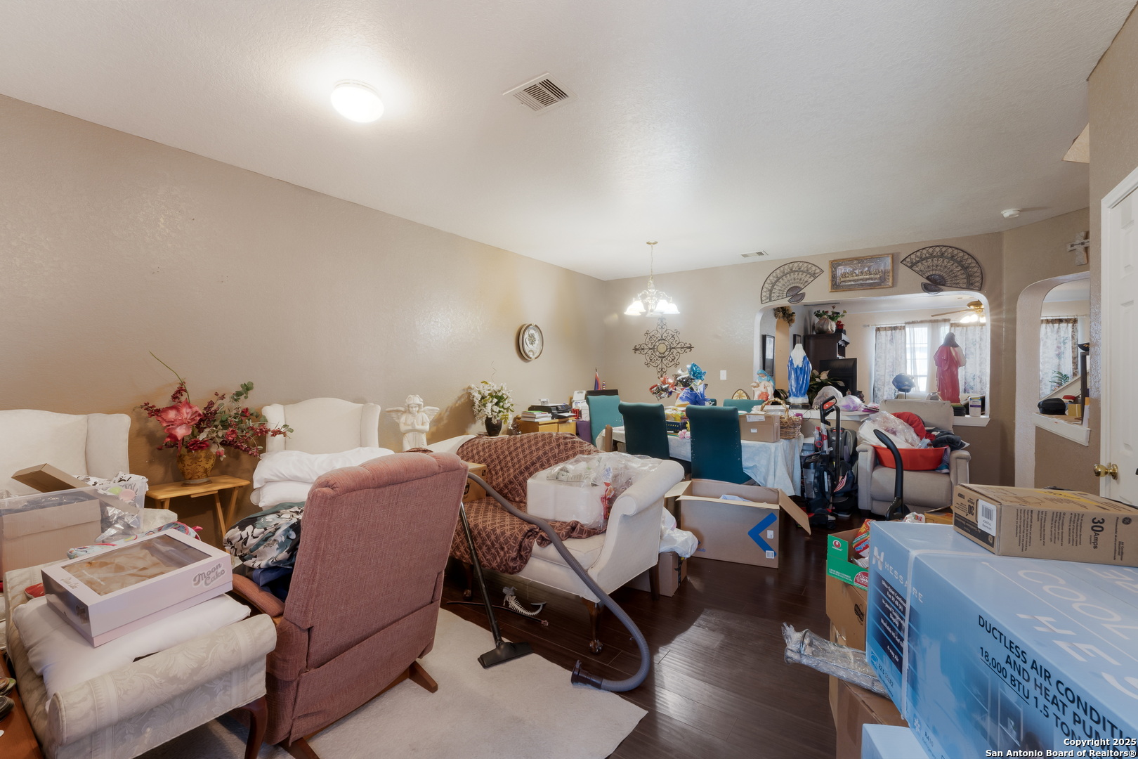 144 Springtree Blf