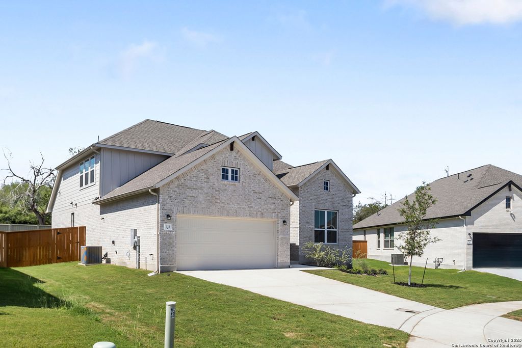 Photo of 517 Foxtail Canyon, Cibolo, TX 78108 (MLS # 1859376)