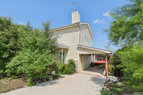 A home in Canyon Lake