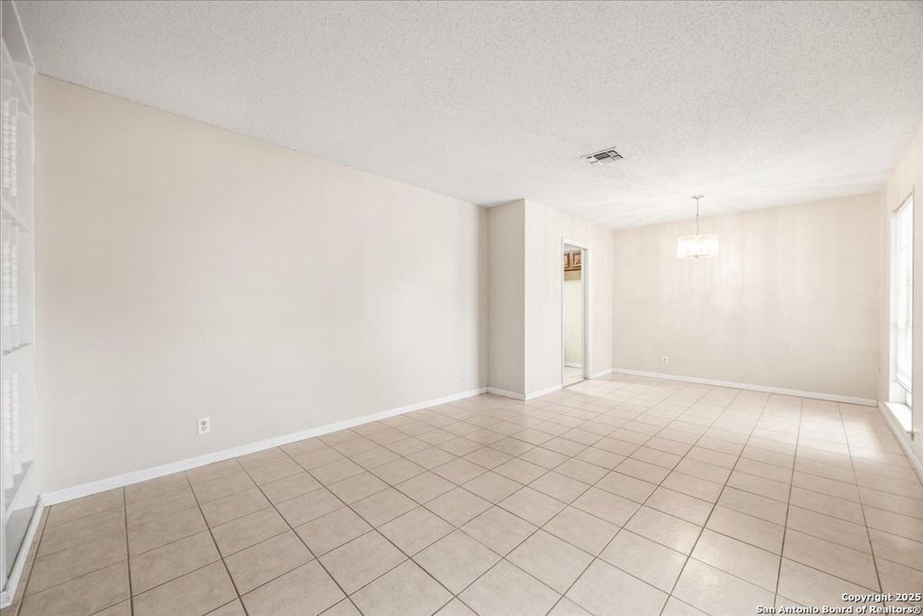 Photo of 5311 Winridge, San Antonio, TX 78228 (MLS # 1926922)