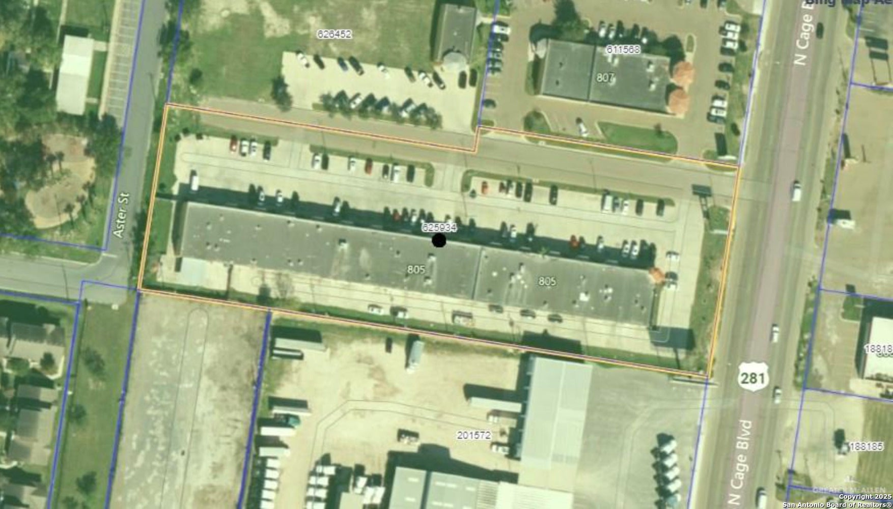 805 N CAGE BLVD