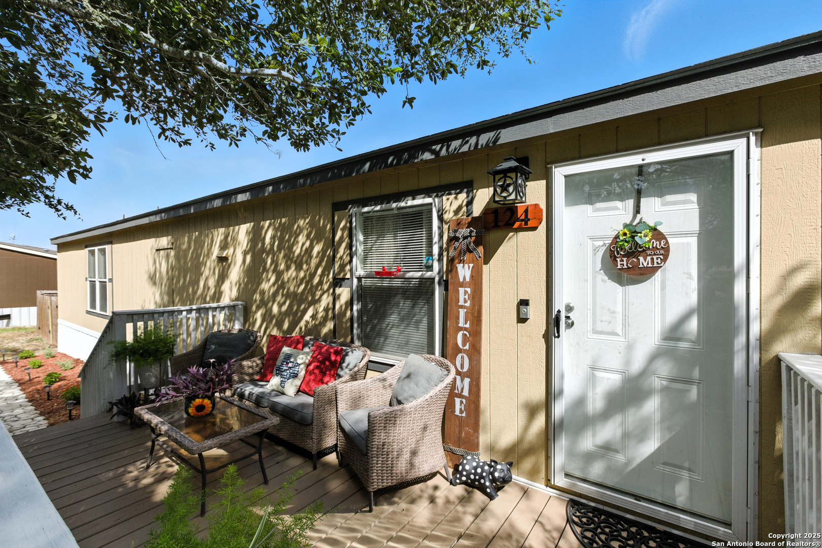 124 Viridian View
