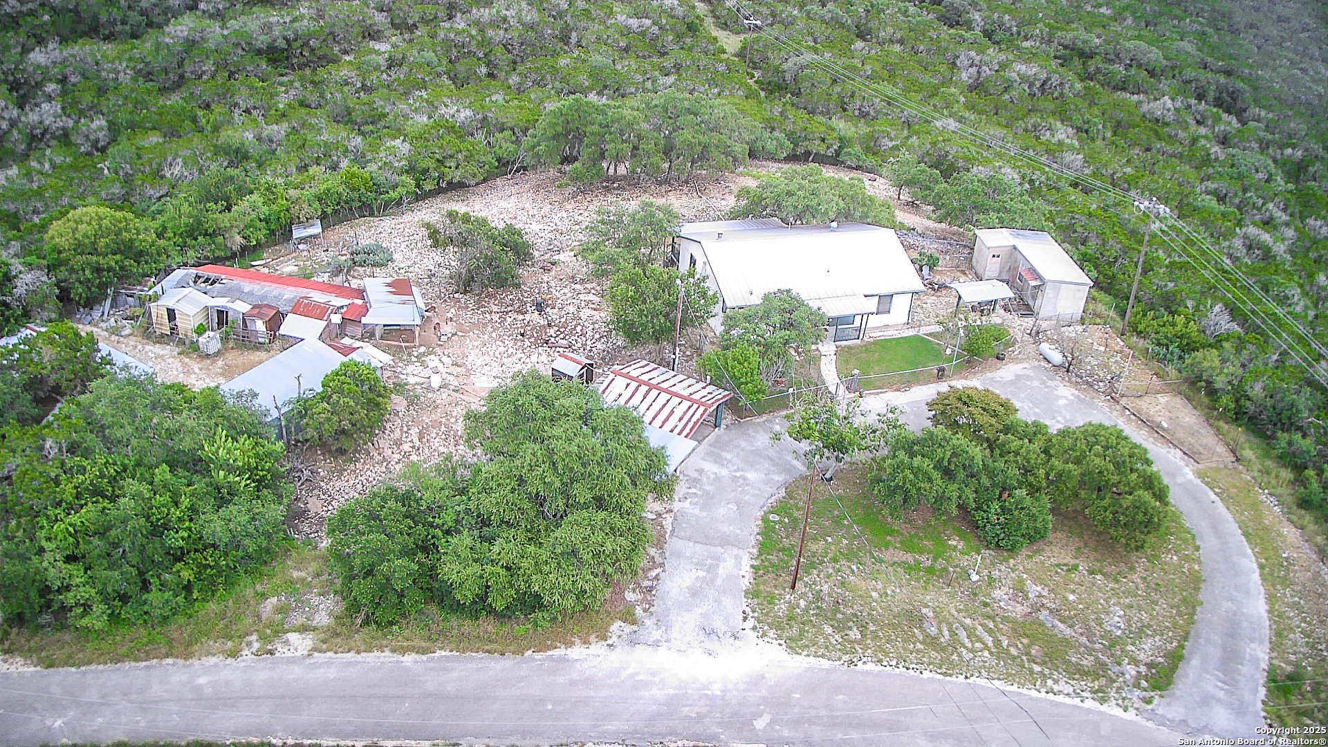 1130 COUNTY ROAD 270