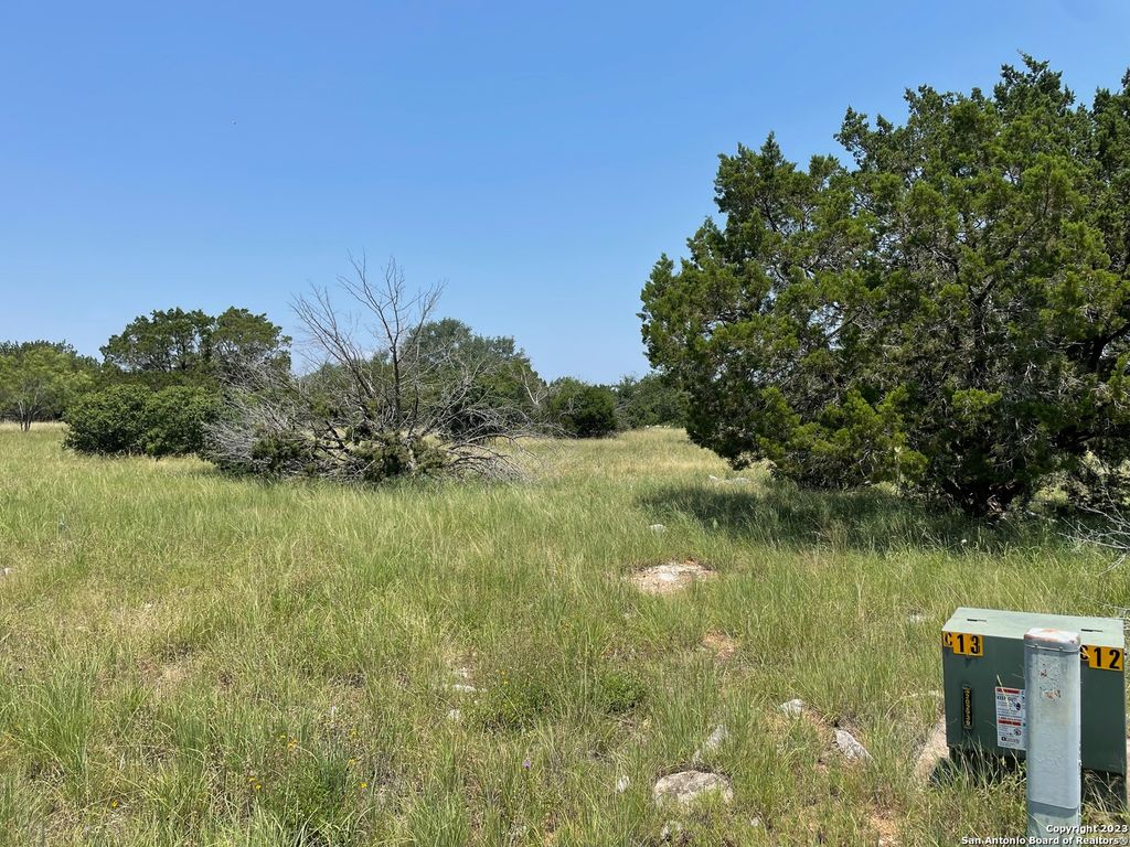 Photo of 1063 Hob Nail, Horseshoe Bay, TX 78657 (MLS # 1878153)