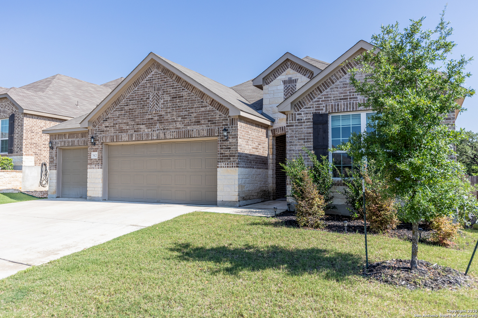 7421 Cimarron Lake