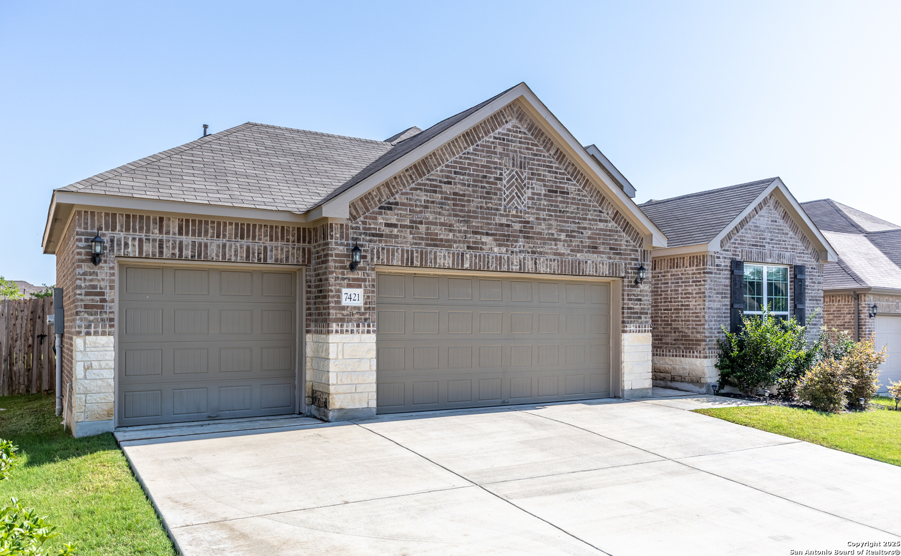 7421 Cimarron Lake