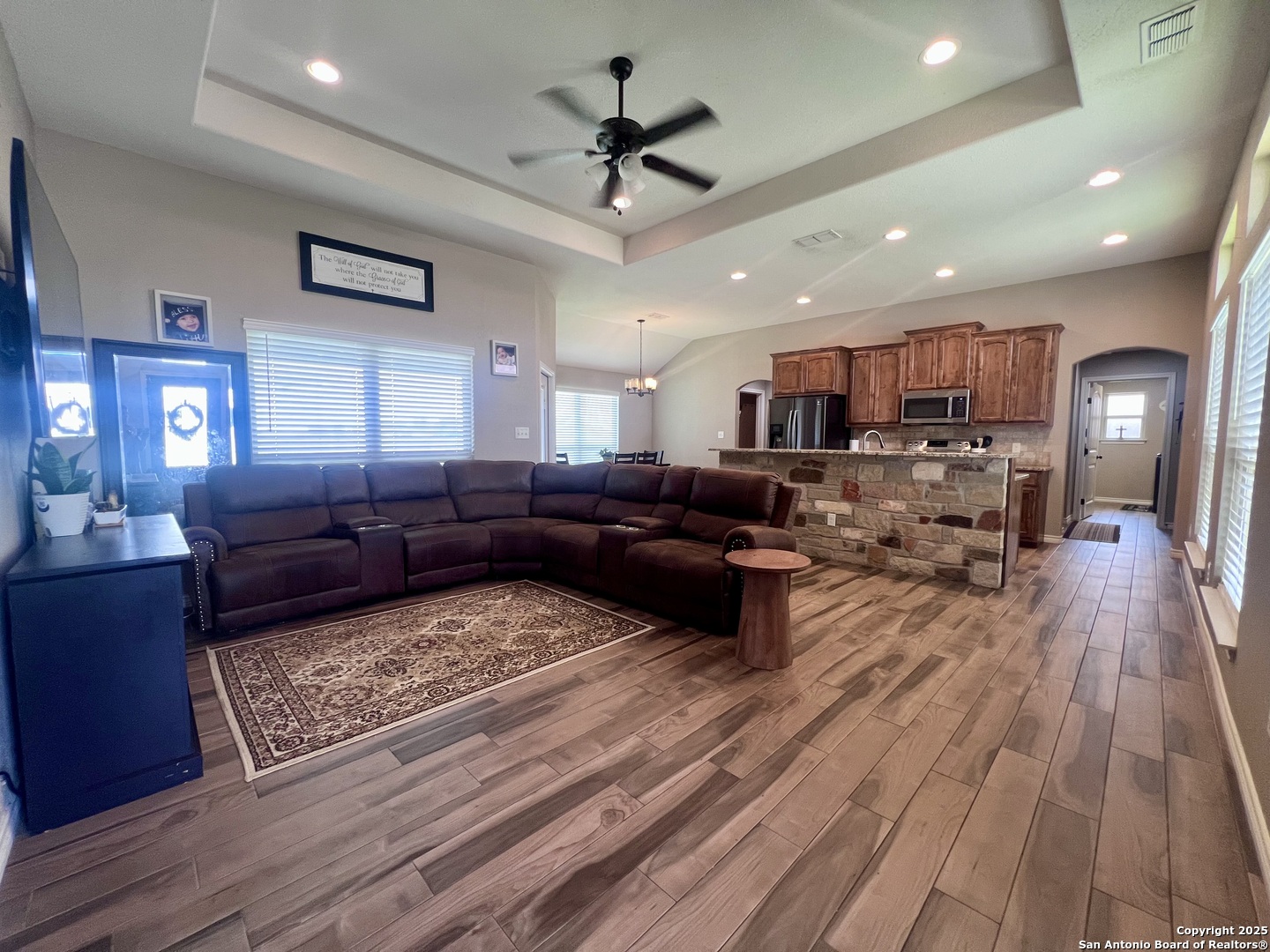 1729 Vista View