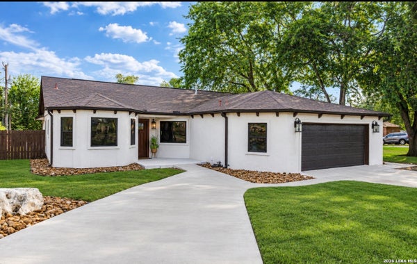 9446 MARSH CREEK DR, SAN ANTONIO, TX 78250 - Image 23e2fd44d2fae7f6113fd71965e00965/5325183